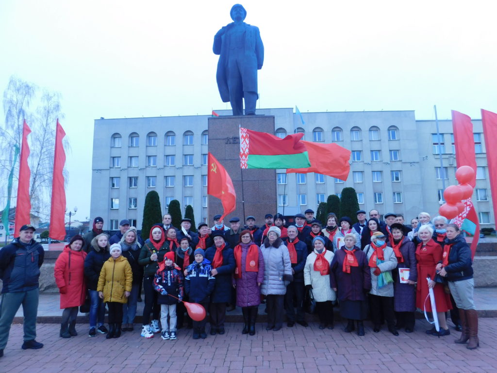 Празднование Дня Великой Октябрьской социалистической революции в Гродно