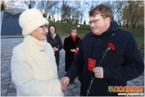 Митинг, посвящённый 105-годовщине Октябрьской революции