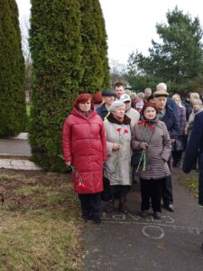 Собрались, чтобы разделить страдание и боль с российскими братьями