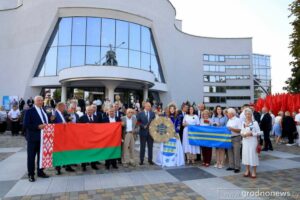 Приглашены на торжественный прием к губернатору  области по случаю юбилея  области